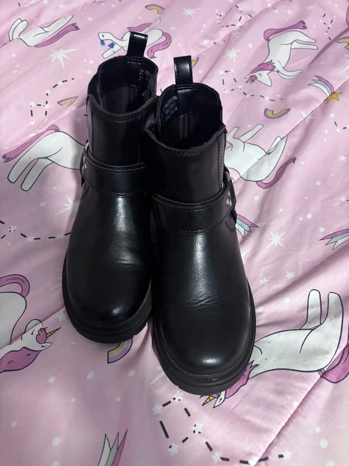 Girls black boots - photo 2