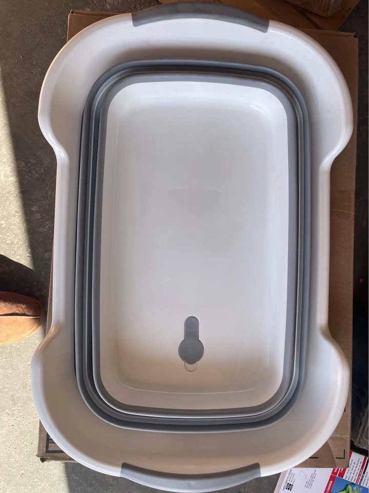 Collapsible Laundry Basket & Dog Bath Tub - photo 3