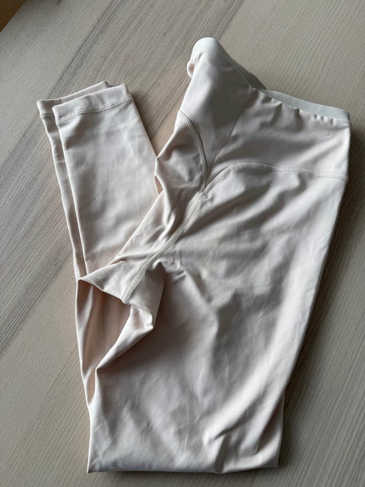 Adidas - Sports Club High Waist 7/8 Leggings - Size S - photo 2