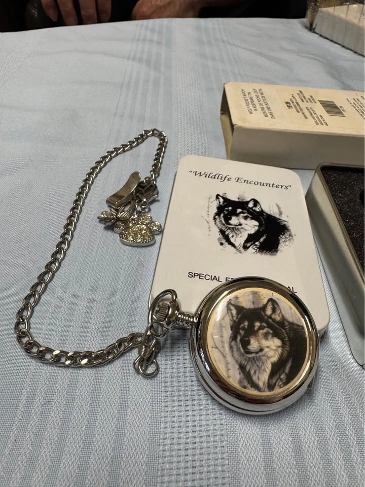 Wolf pocket watch - photo 2
