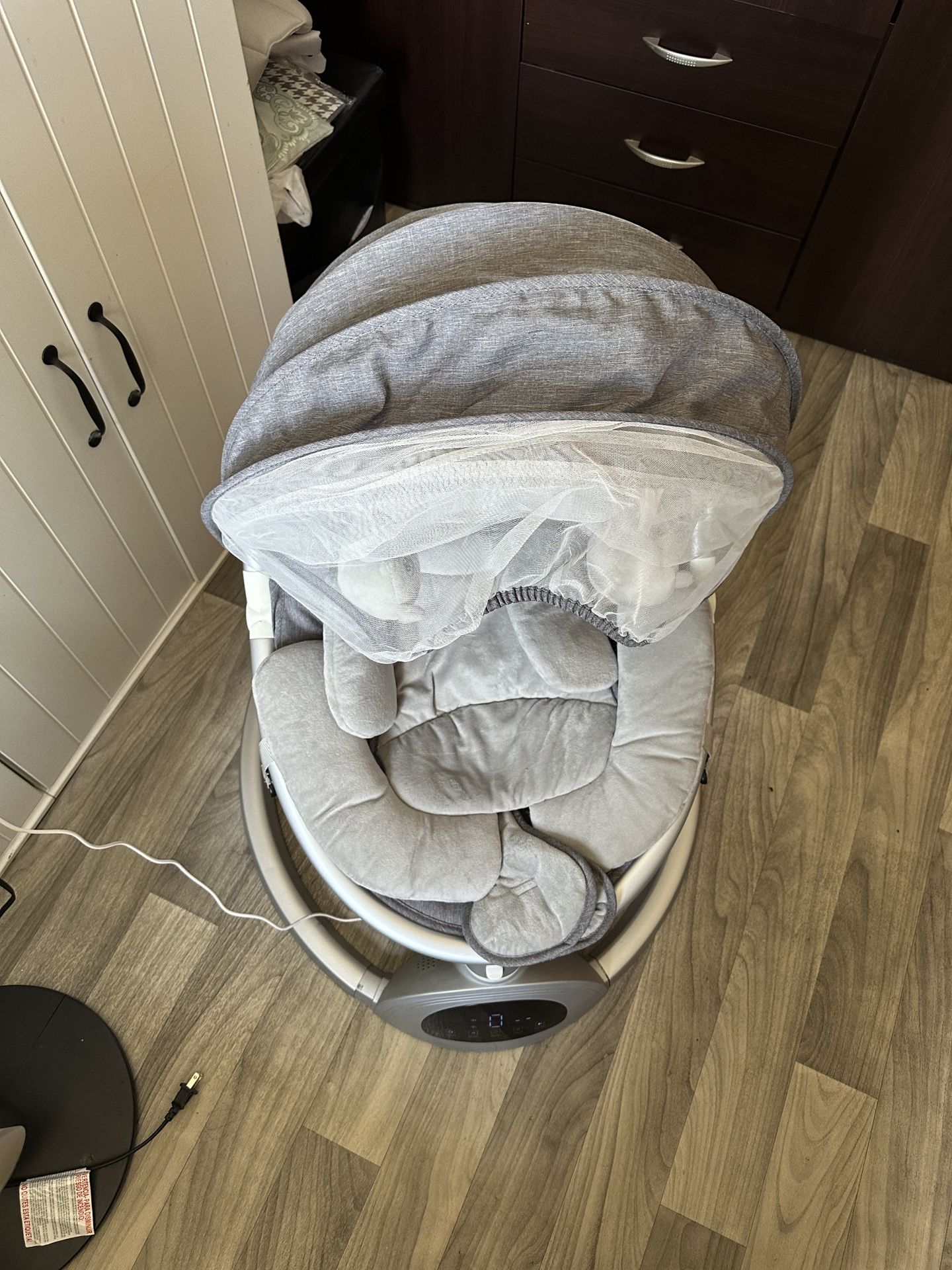 Baby swing - photo 2