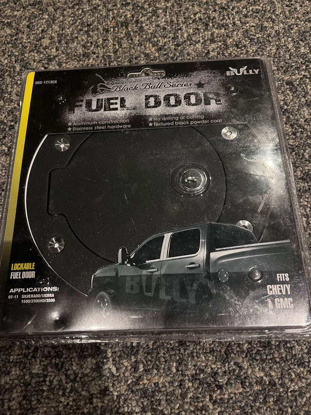 Locking Fuel Door GMC 08-13 sierra