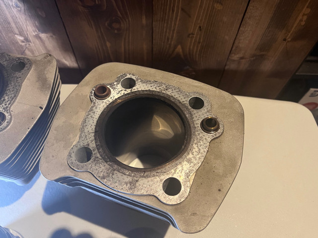 2003 Harley Sportster jugs and pistons - photo 2