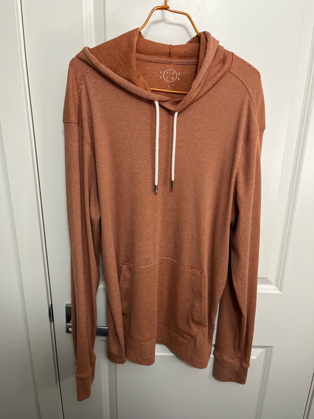 Even Tide Men's Lightweight Hoodie - Rust Brown L