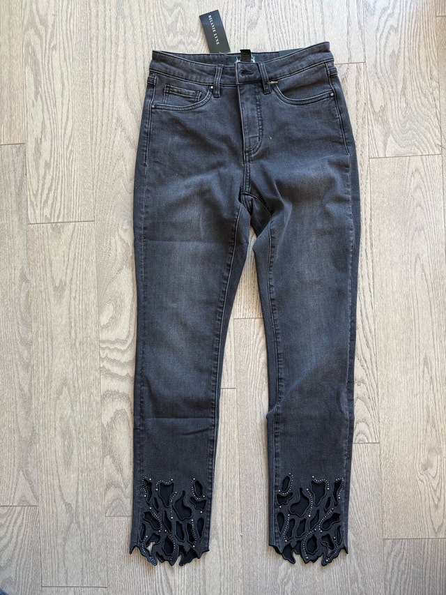 NEW Joseph Ribkoff Women's Black Embellished Jeans US 4