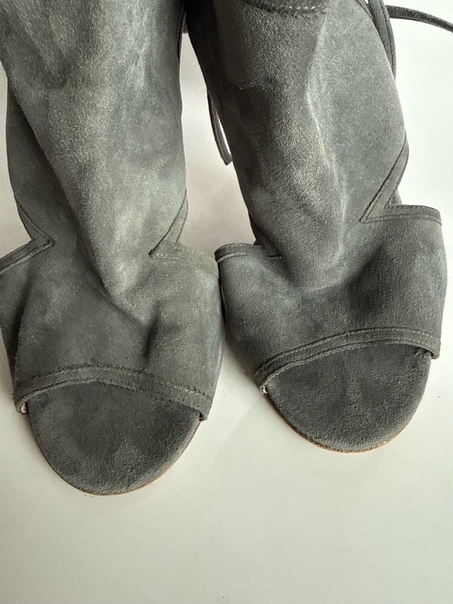 Hugo Boss Women’s Grey Suede Peep-Toe Heels EUR 38 - photo 4