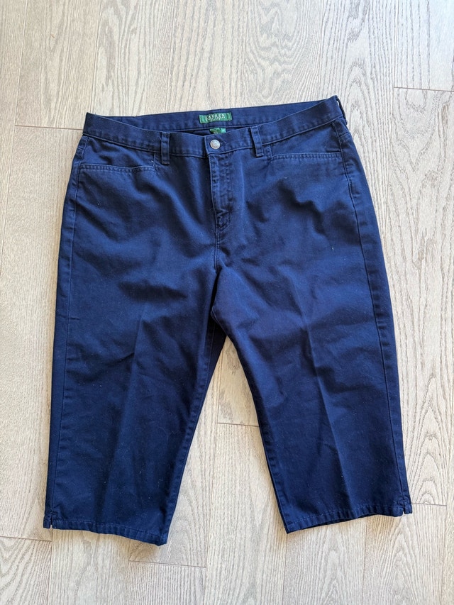 Ralph Lauren Women's Denim Midcalf Shorts Size 14 Petite