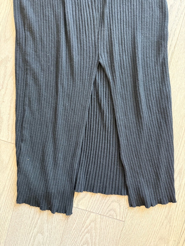 Zara Black High Ride Below Knee Ribbed Skirt S - photo 5
