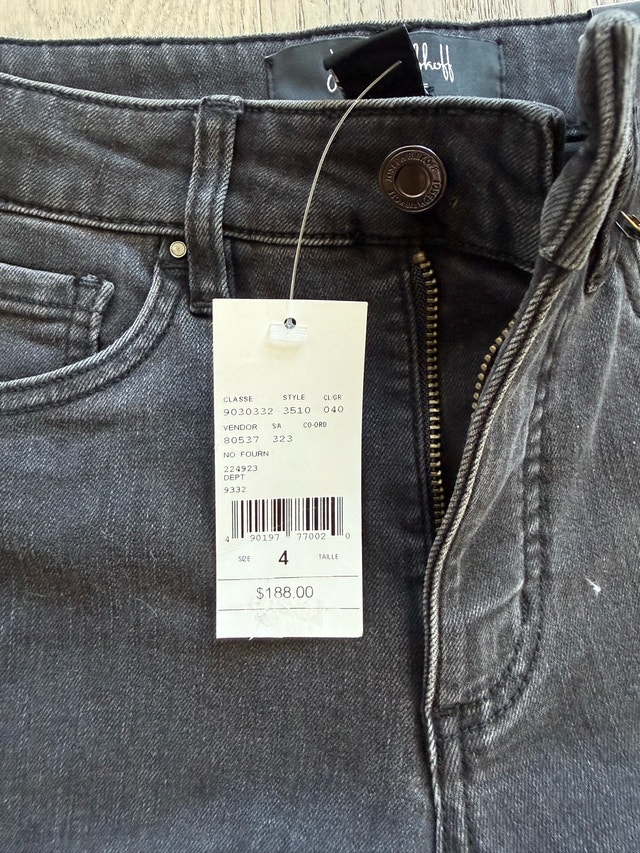 NEW Joseph Ribkoff Women's Black Embellished Jeans US 4 - photo 2