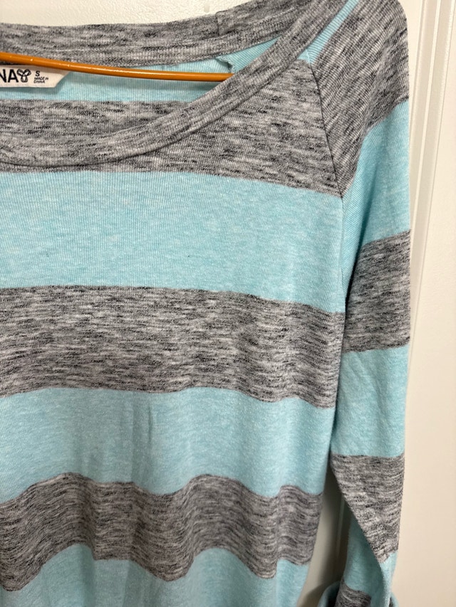 TNA Wide Stripe Scoop Neck Top - Light Blue/Gray - Size S - photo 5