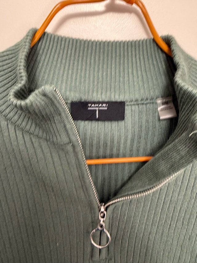 Tahari Women's Sage Ribbed Quarter-Zip Knit Top M - photo 2