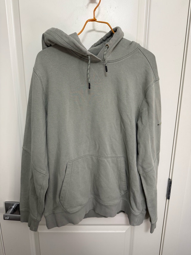 Matrix Women's Sage Green Pullover Hoodie - Size L