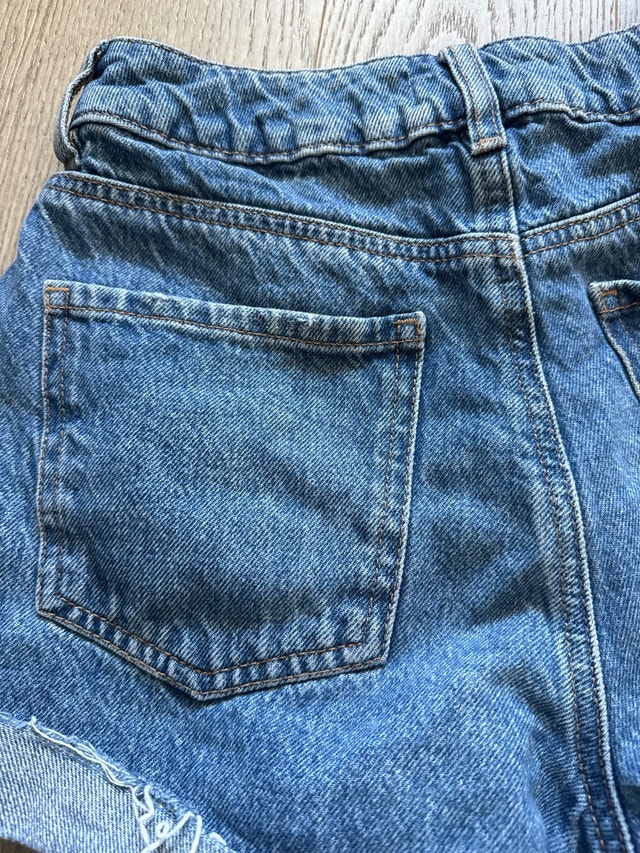 Garage Mom High Rise Denim Shorts Size 01/25 - photo 5