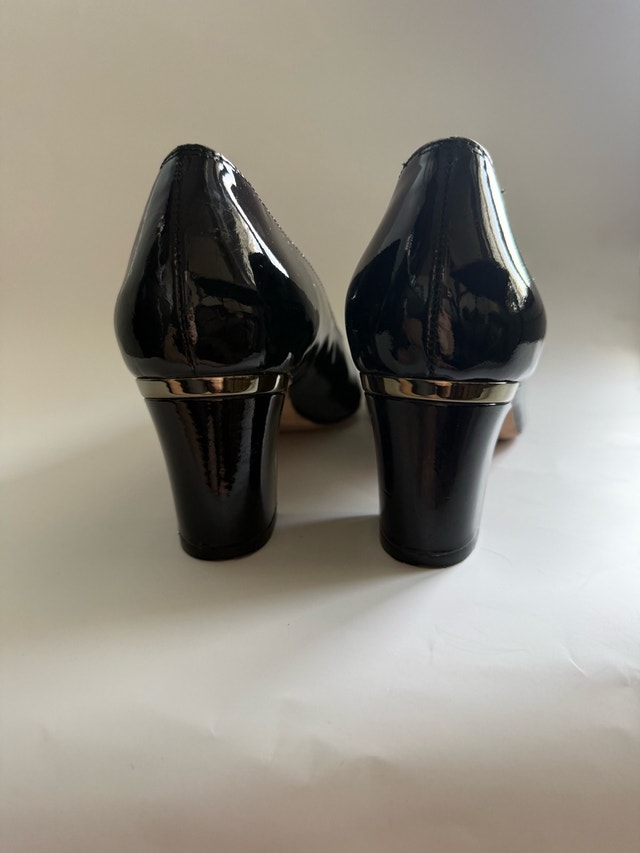 VANELi Classic Black Patent Low Block Heel Pumps Size 12 - photo 5