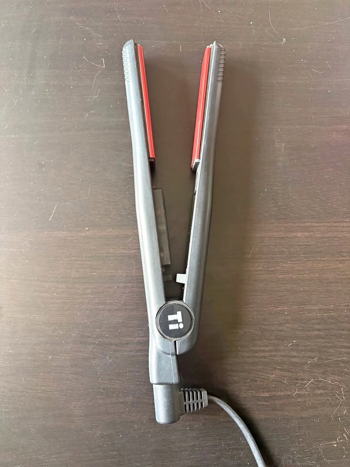 Ceramic Hair Straightener