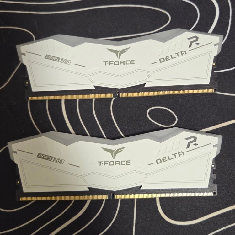 TEAMGROUP T-Force Delta RGB DDR5 Ram 32GB (2x16GB) 6000MHz - photo 3