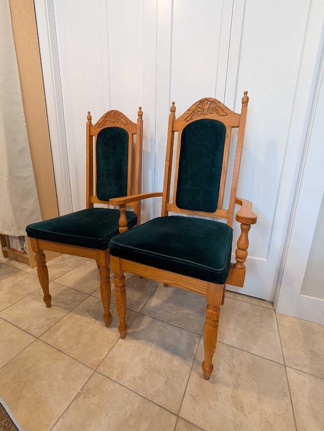 2 Antique Oak Chairs - photo 4