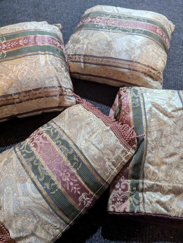 Croscill Decorative Pillow Set - photo 3