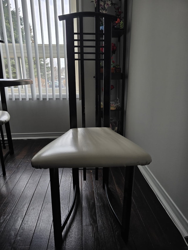 Dining Table with Hutch - photo 2