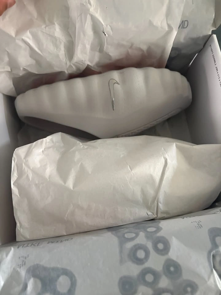 Nike Mind 001 Slides (PRICE NEGOTIABLE) - photo 2