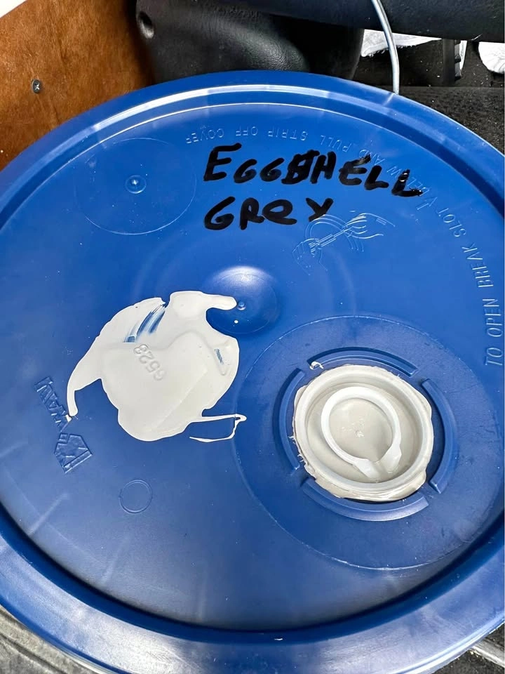 New Full Pail Latex Eggshell Grey Paint