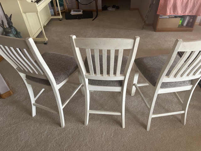 Ashley Bar Chairs (Three) - photo 2