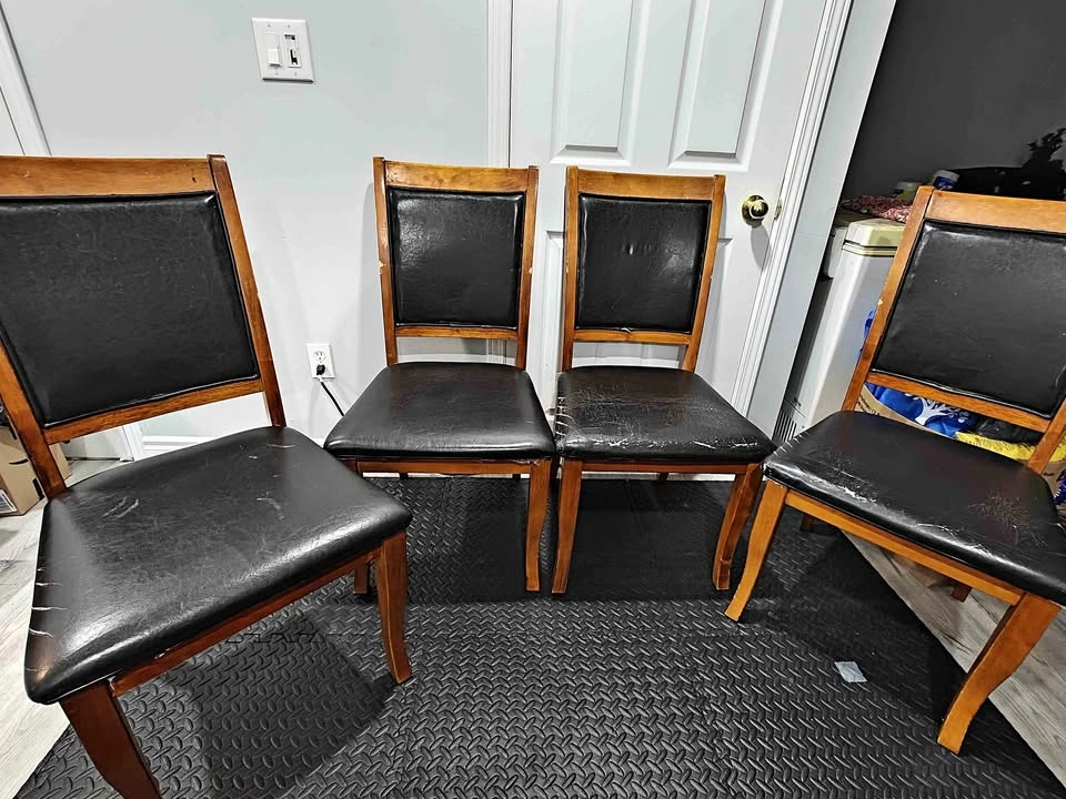 Old Chairs (4 in total)