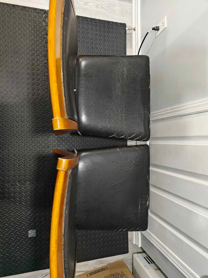 Old Chairs (4 in total) - photo 4