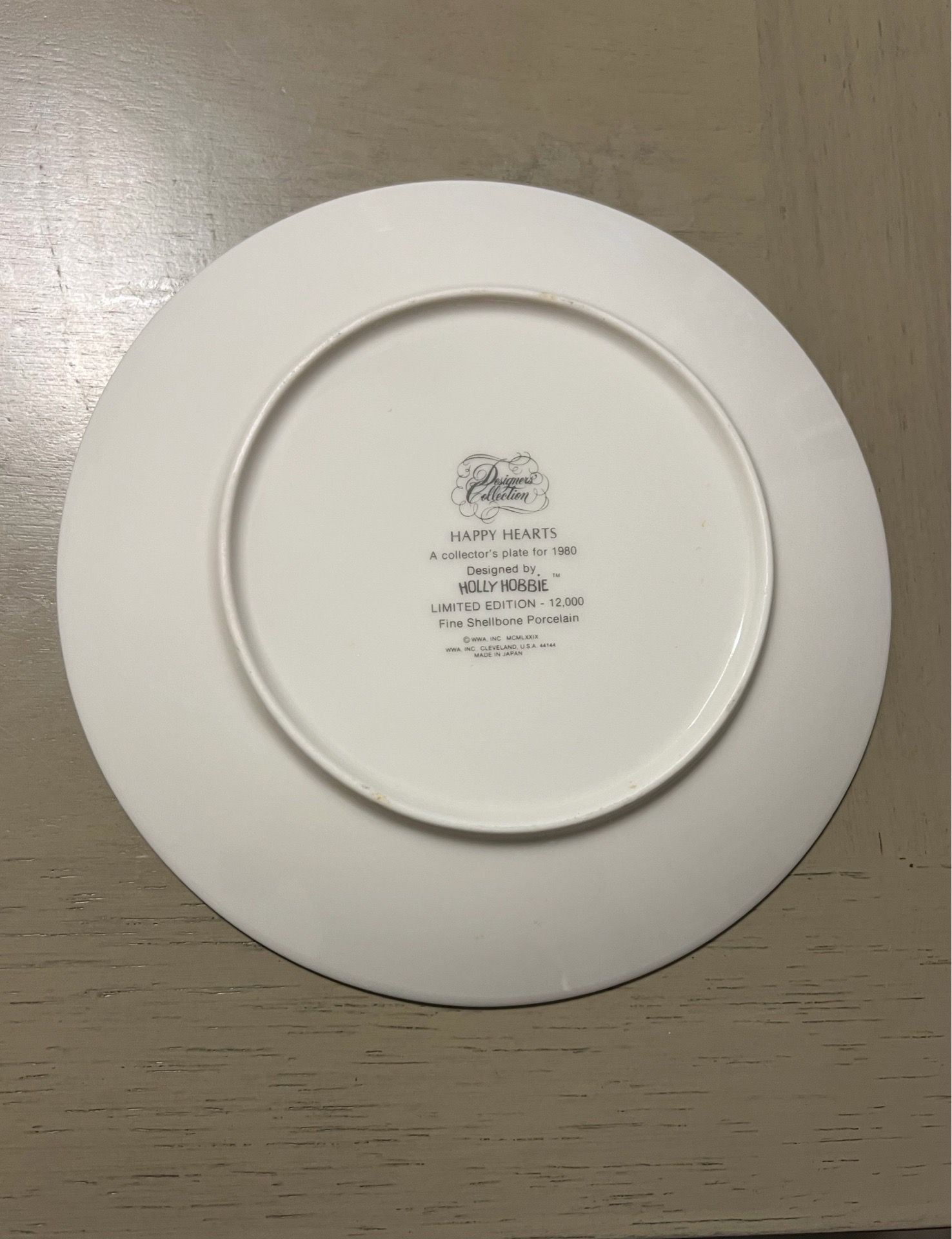 Holly Hobbie "Happy Hearts" Collector Plate – 1980 Limited Editi - photo 2