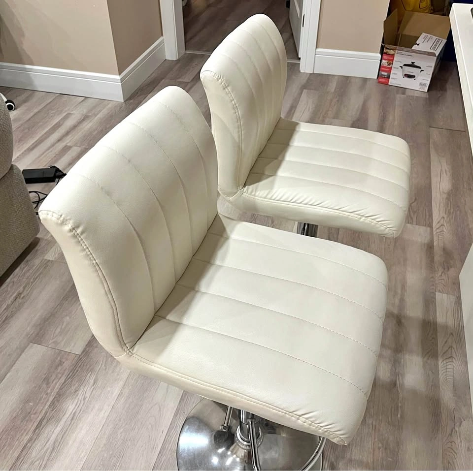 Set of 2 Leather Adjustable Bar Stools