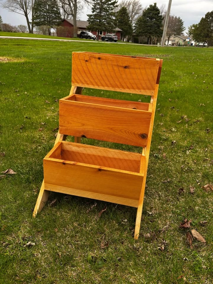 3 Tiered Cedar Planter - photo 4