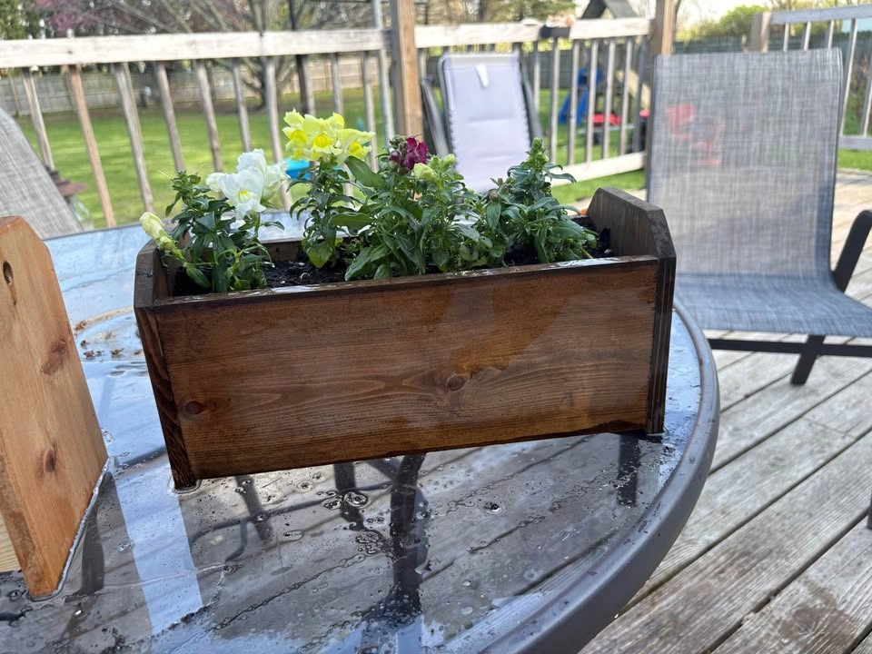 Small Cedar Table Planters - photo 3
