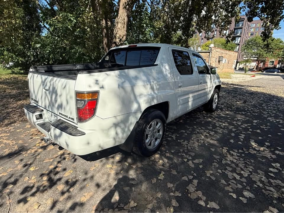2007 Honda Ridgeline RTL-E Pickup 4D 5 ft - photo 4