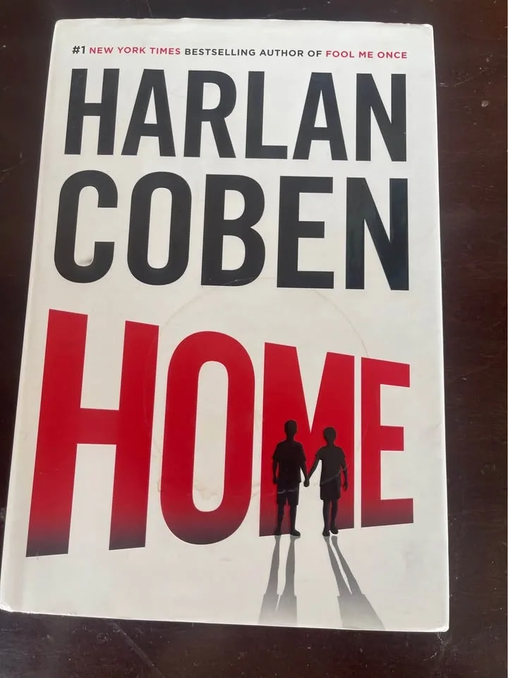 Four Hardcover Books: Ng, Tallo, Li, Coben - photo 4