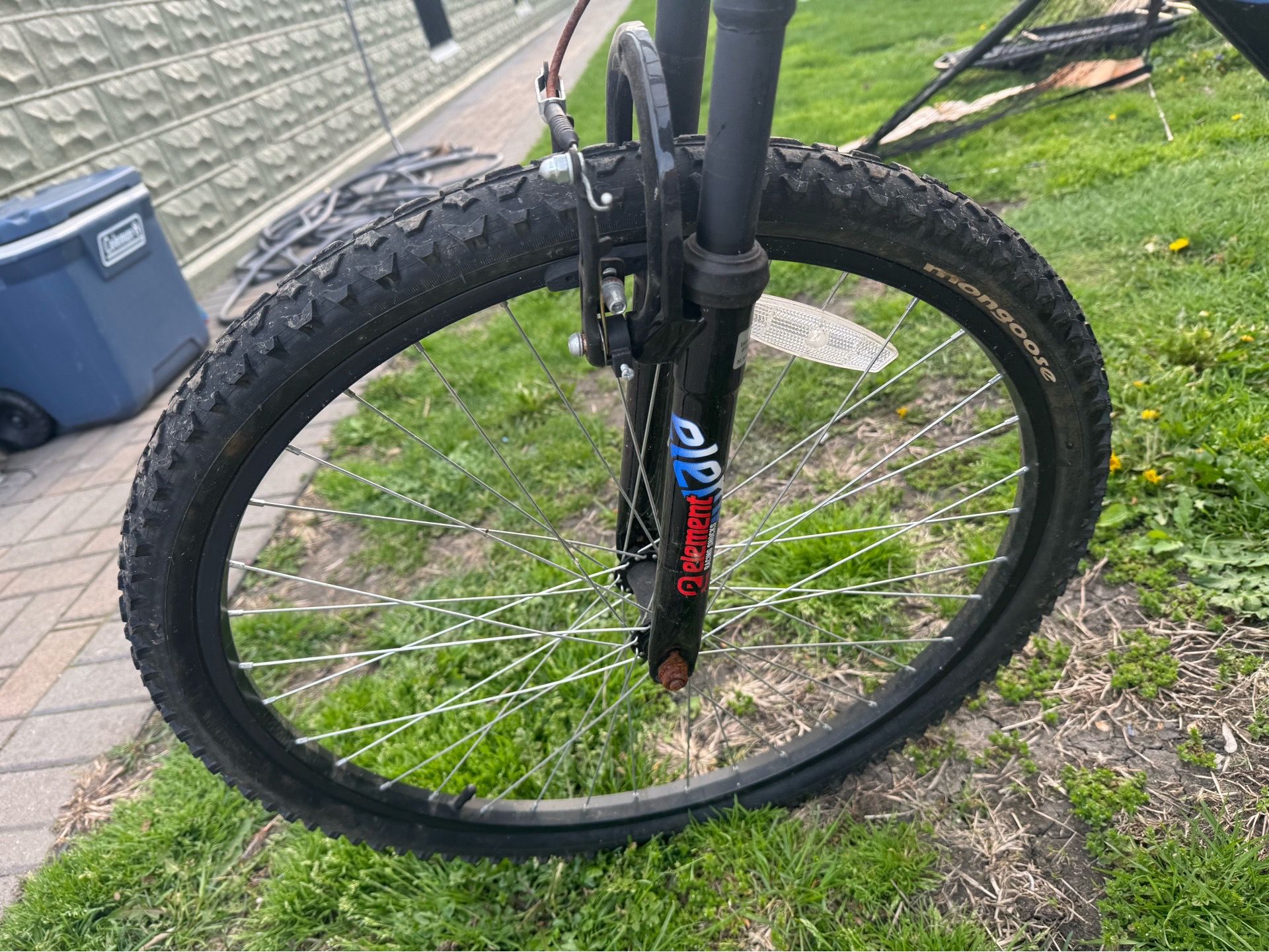 Mongoose Standoff 26-inch Mountain Bike - photo 4