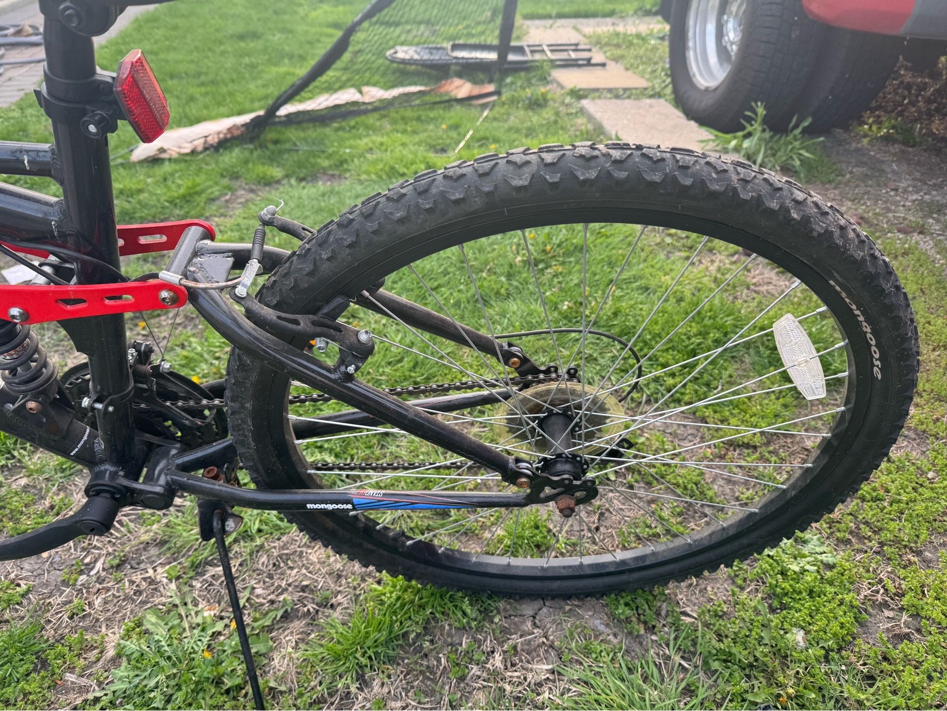 Mongoose Standoff 26-inch Mountain Bike - photo 5