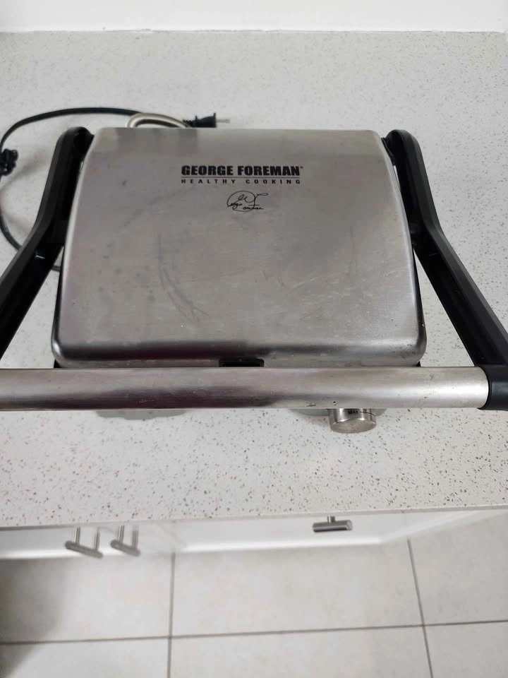 George Foreman Electric Grill - photo 5