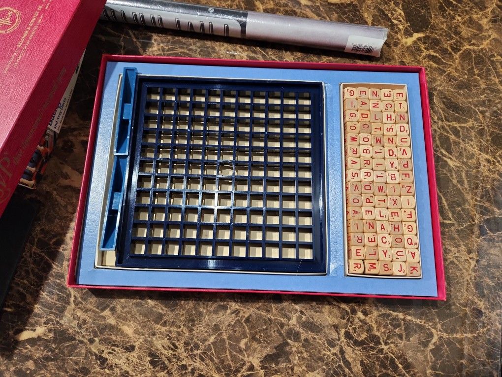 RSVP Three Dimensional Crossword - photo 2