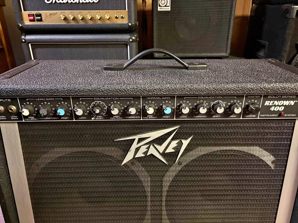 Peavey Renown 400 Guitar Amp