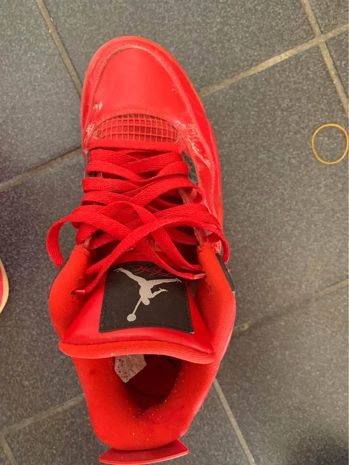 Jordan 4 Red Singles Day - photo 4