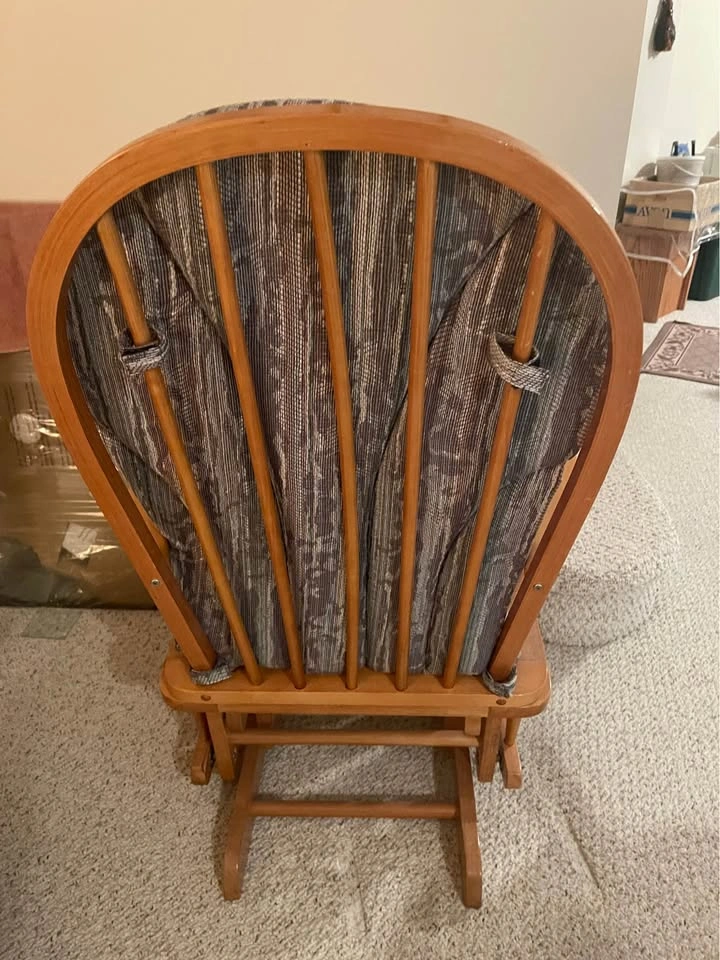 Rocking Chair - photo 2