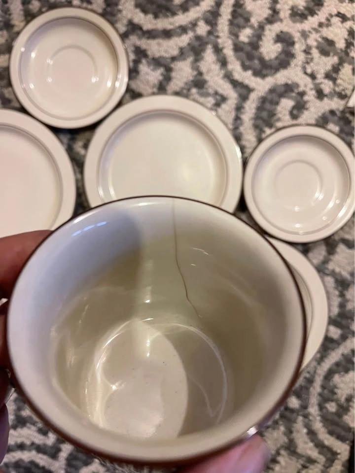 Carta Japan 8 Plate Set (4 Salad & 4 Saucers) - photo 4