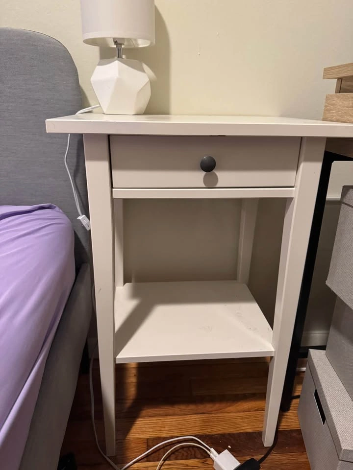 Pair of Ikea HEMNES White Nightstands - photo 2