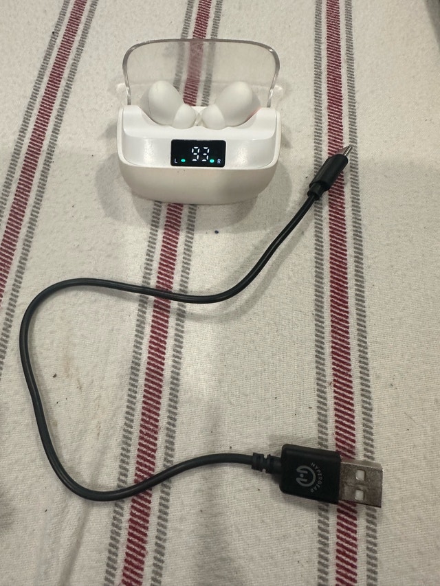 Wireless Earbuds - photo 3