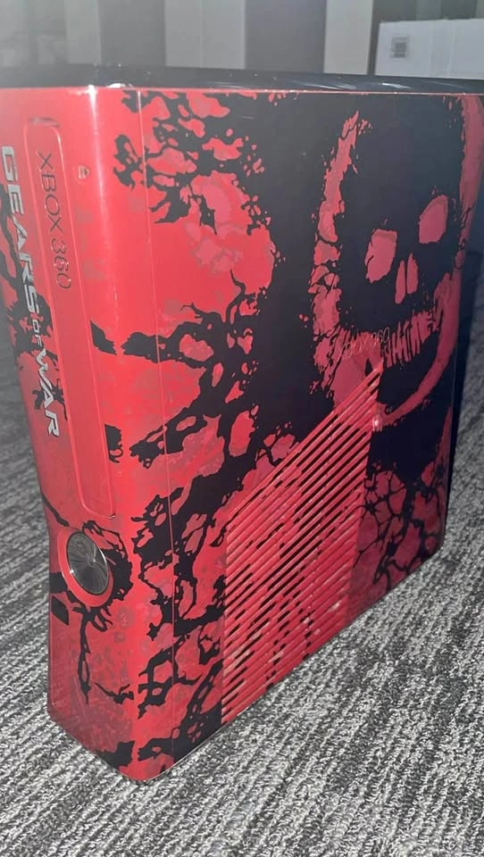 MODDED SPECIAL EDITION XBOX 360 SLIM