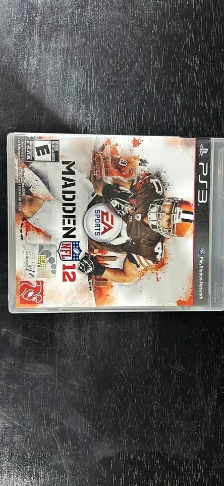 Play Station 3 - Madden NFL 12