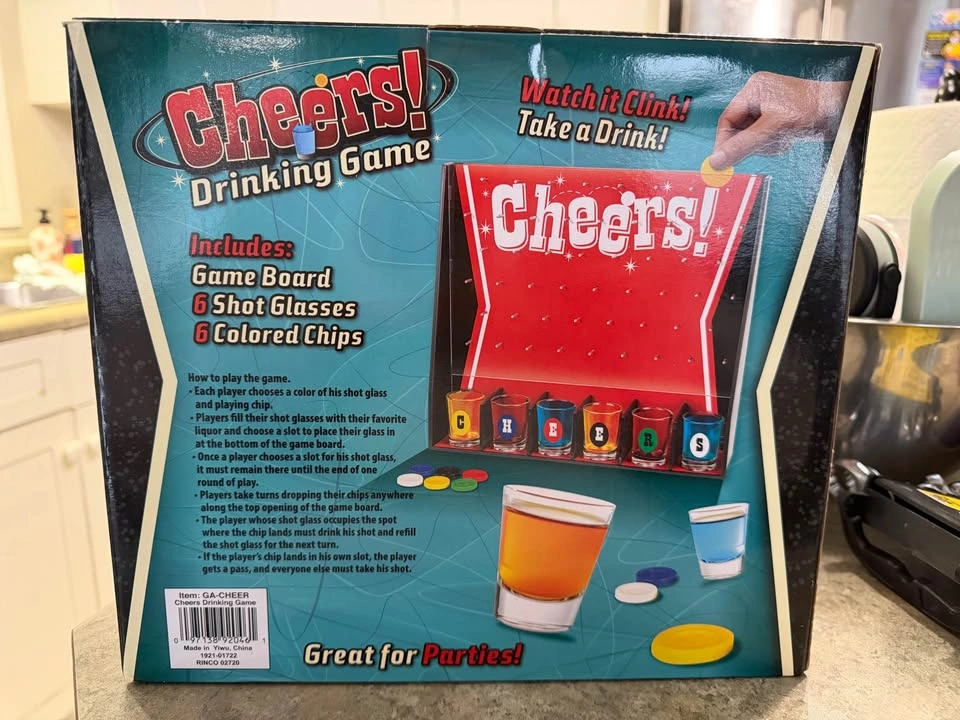 Cheers! Drinking Game – Brand new - photo 2