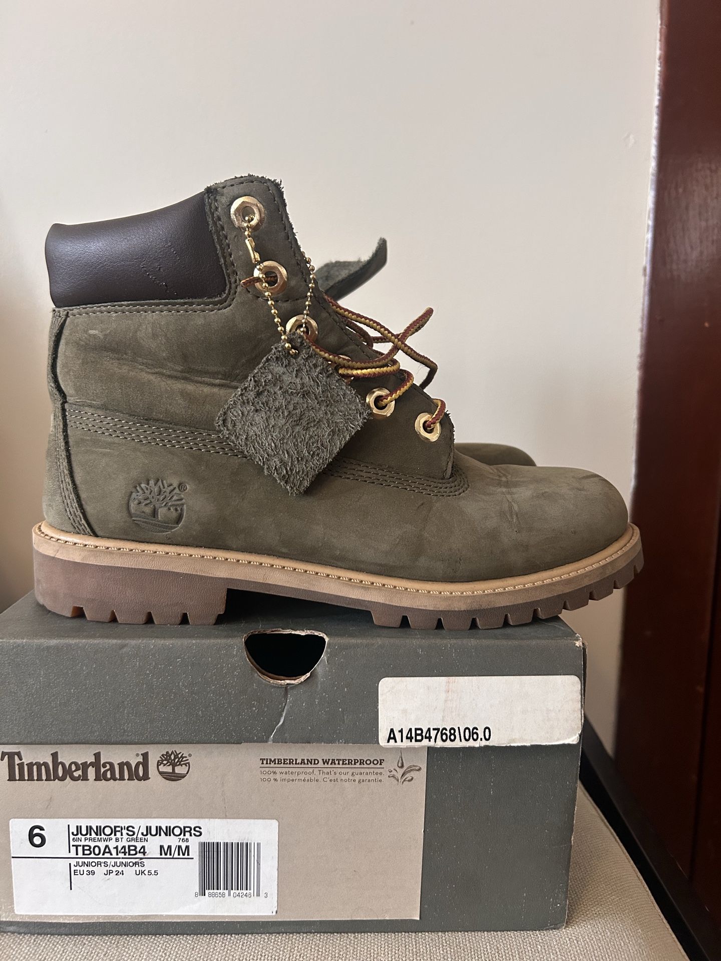 Olive Timberland Boots - Sz 6