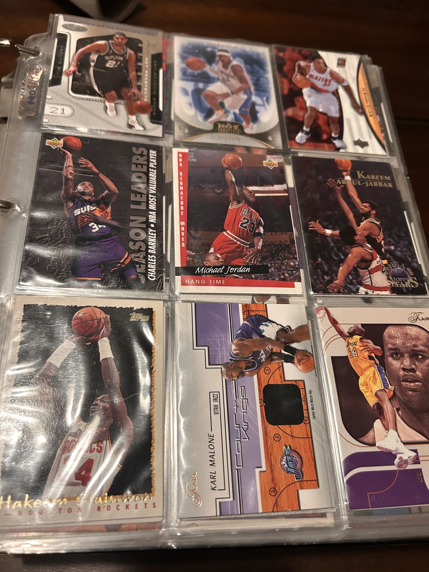 Sports Cards Binder 600+ cards 80s, 90s,2000s - photo 2