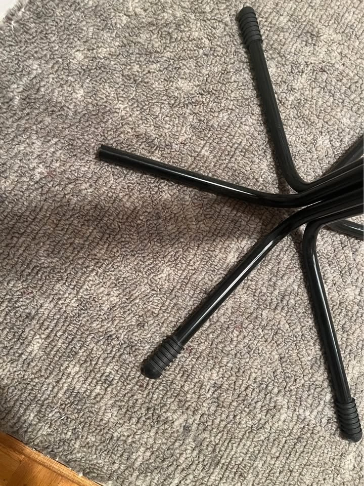 Black Metal Standing Coat Rack - photo 2